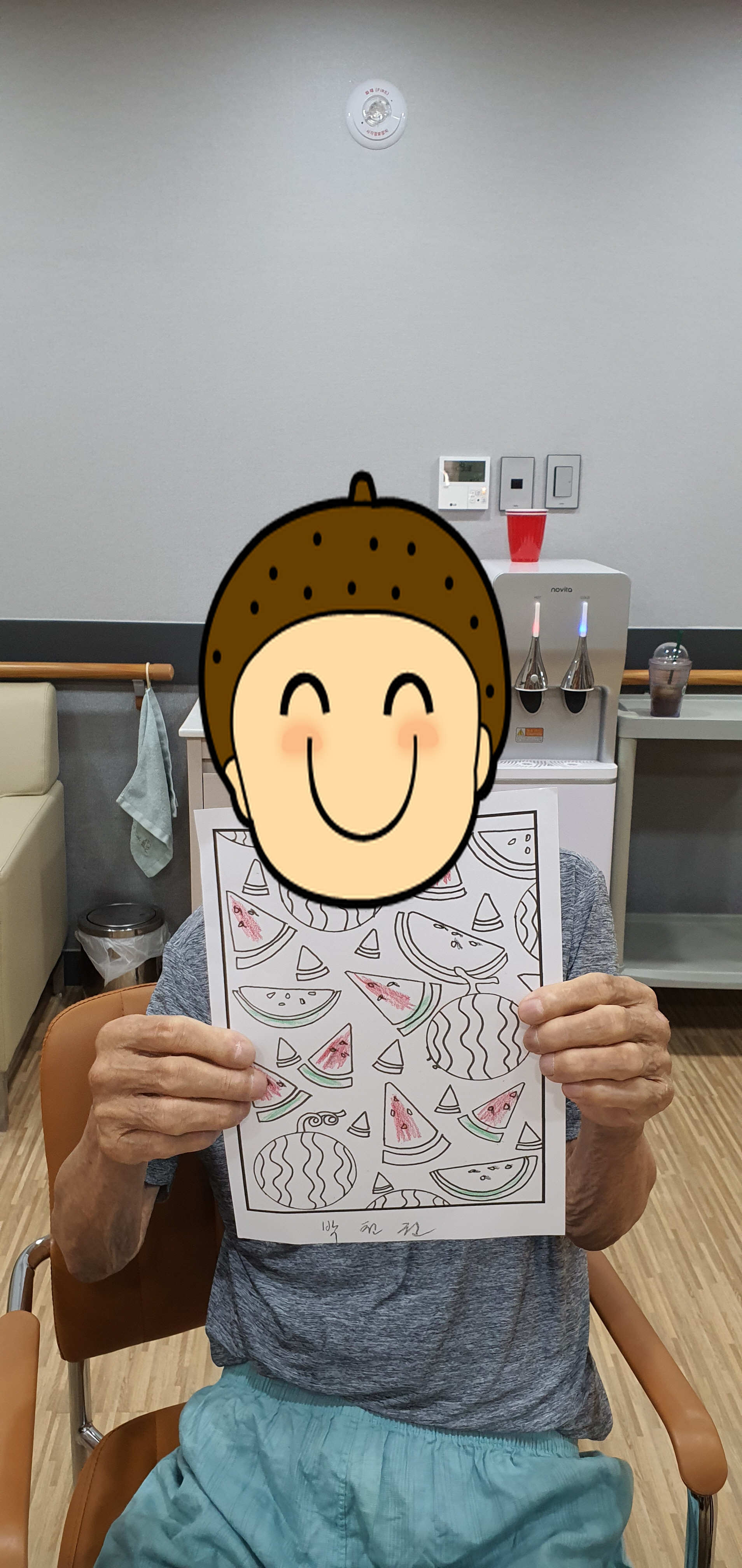 미술활동 (색칠하기)