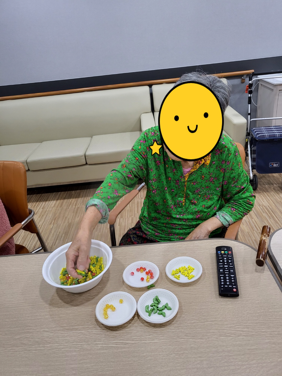 인지활동모양색깔고르기KakaoTalk_20211011_130234333_01.jpg
